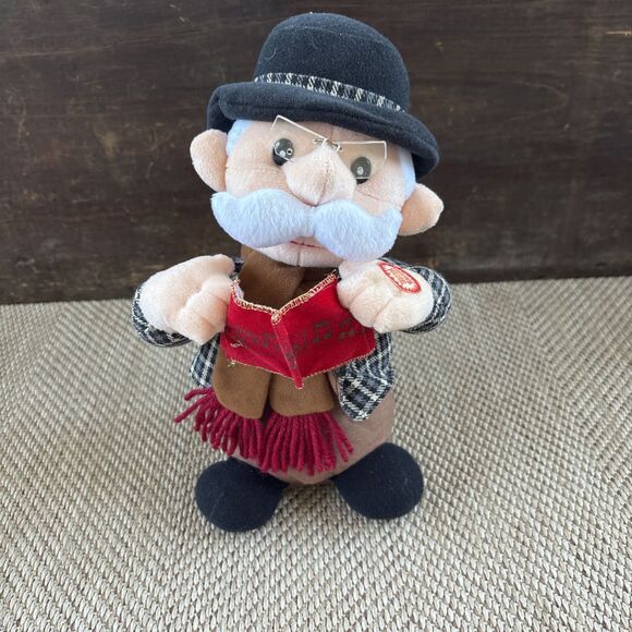 T.L. TOYS HK LTD. Singing Dancing Infrared Christmas Caroler Grandpa - Picture 1 of 9
